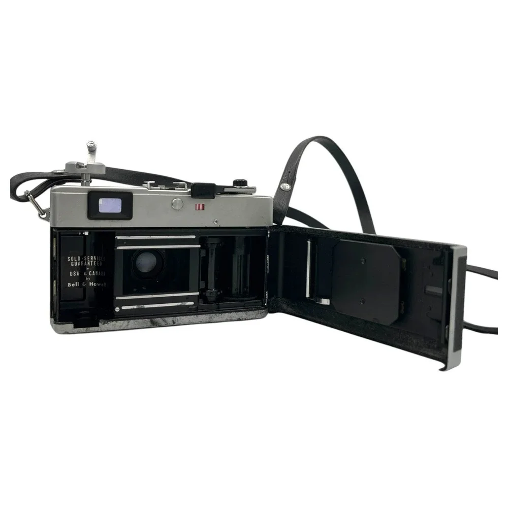 Canon Canonet 28 Camera With Case And Filter - Picture 10 of 16